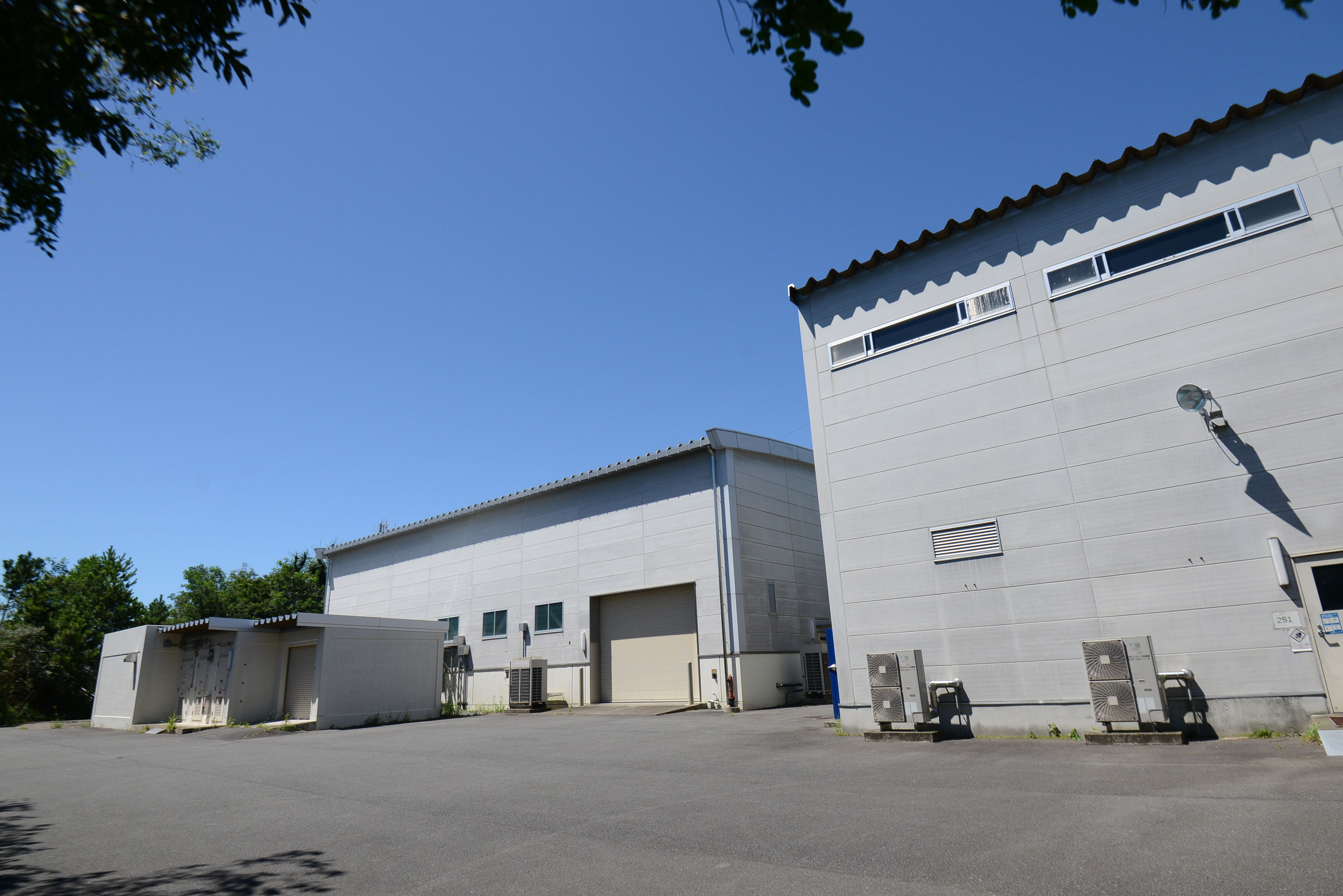 Neutrino Monitor Building【1-001】
