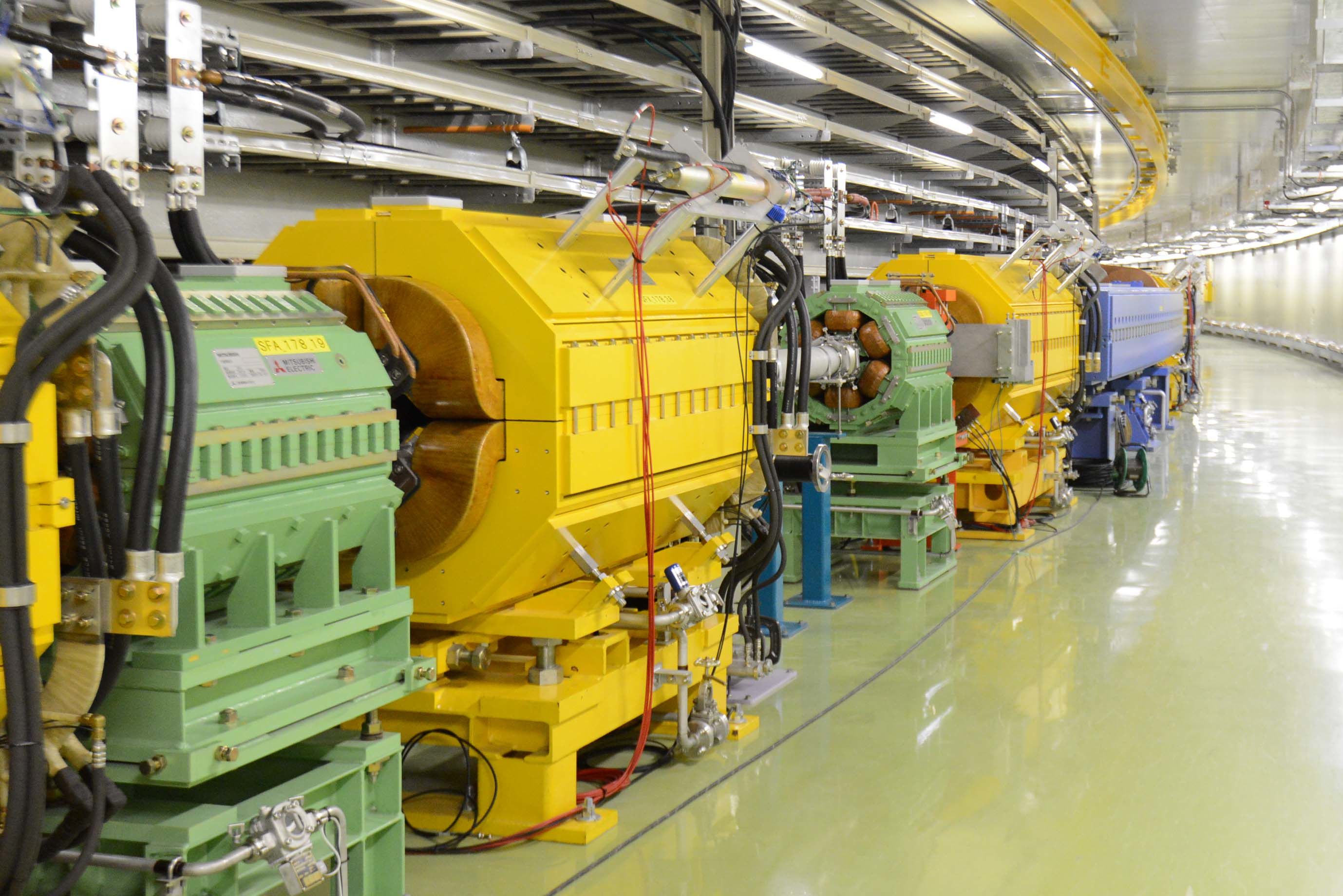 MR; Sextupole Magnet and Quadrupole Magnet【5-009】